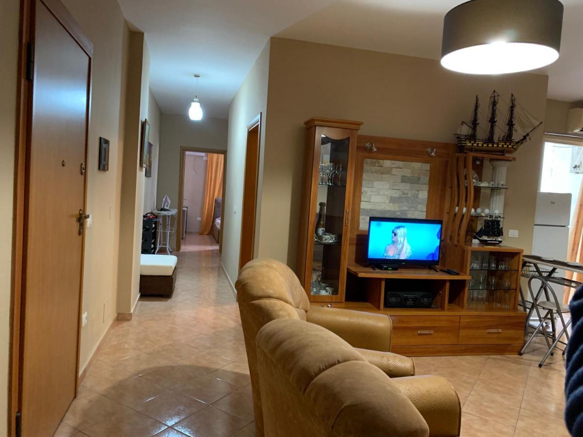 Lovely Place. Close To Beach & Boulevard Vlore Exterior photo
