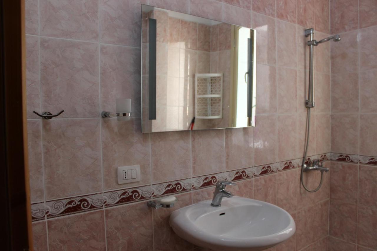 Lovely Place. Close To Beach & Boulevard Vlore Exterior photo